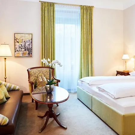 Hotel Parkhotel - Traditional Luxury