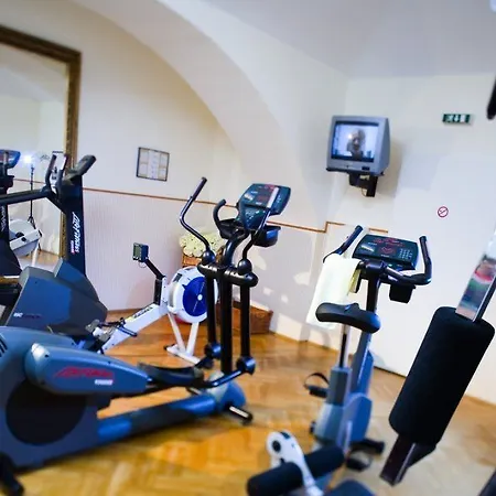 Parkhotel - Traditional Luxury Hotel