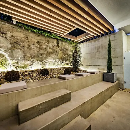 Parkhotel - Traditional Luxury Hotel Graz
