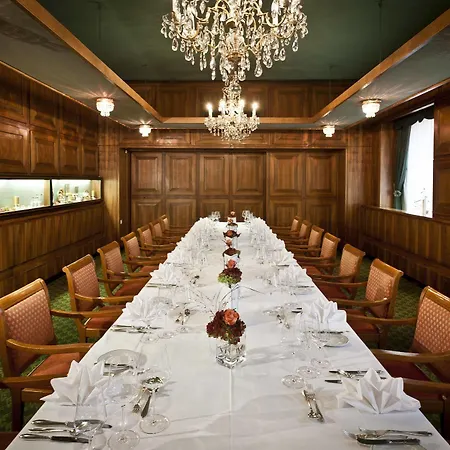 Parkhotel - Traditional Luxury Graz