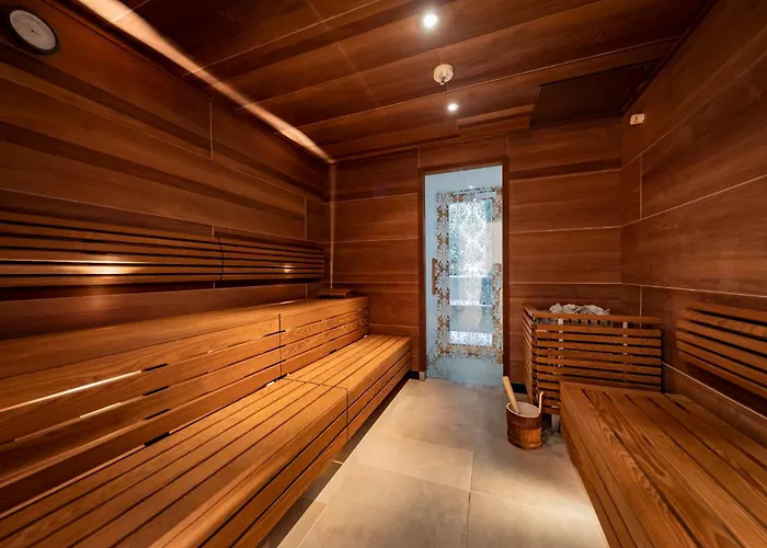 Parkhotel - Traditional Luxury Hotel Graz