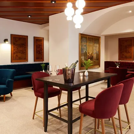 Parkhotel - Traditional Luxury 4* Graz