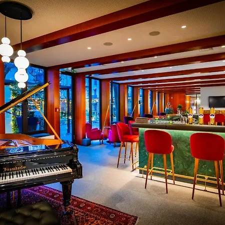 酒店 Parkhotel - Traditional Luxury 4*