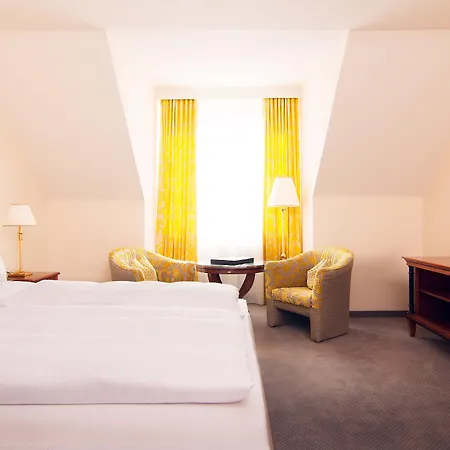 Parkhotel - Traditional Luxury Otel 4*