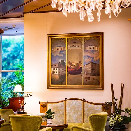 Parkhotel - Traditional Luxury Hotel
