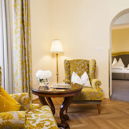 Otel Parkhotel - Traditional Luxury