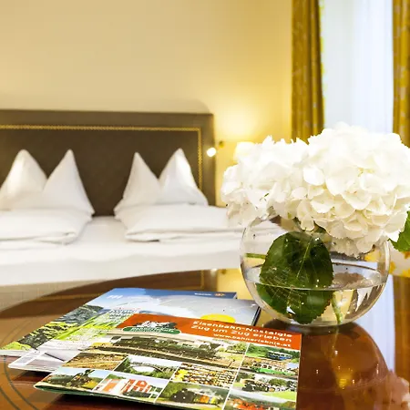 Parkhotel - Traditional Luxury 酒店