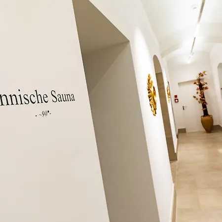 Parkhotel - Traditional Luxury Graz