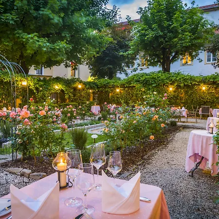 Otel Parkhotel - Traditional Luxury 4*