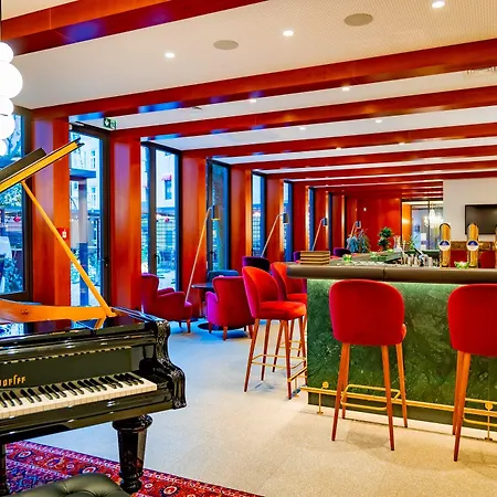 Parkhotel - Traditional Luxury 4*