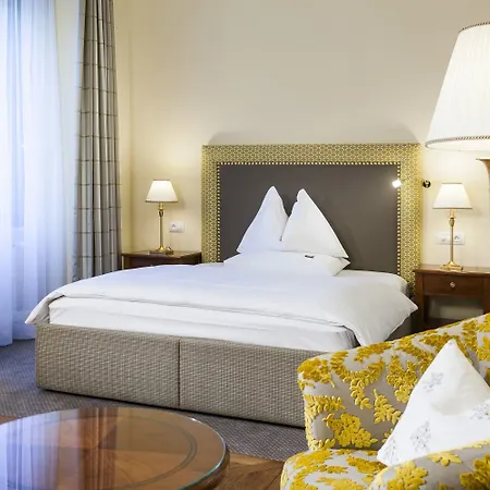 Otel Parkhotel - Traditional Luxury Graz
