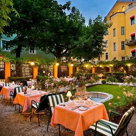 Parkhotel - Traditional Luxury Hotel