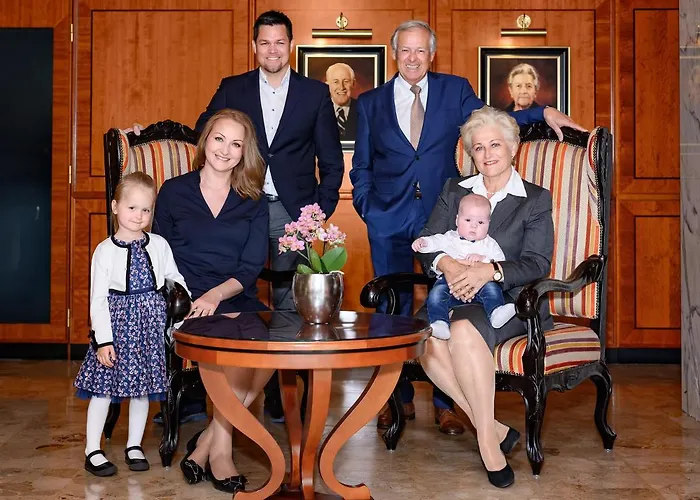 Parkhotel - Traditional Luxury Szálloda 4*