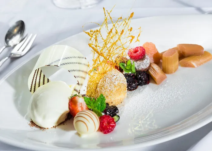 Parkhotel - Traditional Luxury Грац