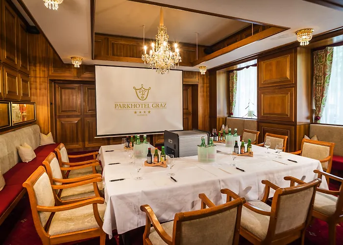 Parkhotel - Traditional Luxury 4*