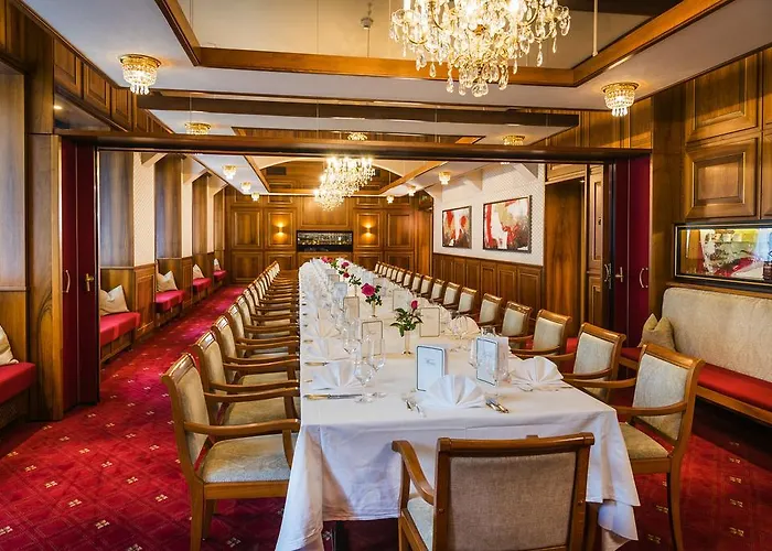 Parkhotel - Traditional Luxury 4* Грац